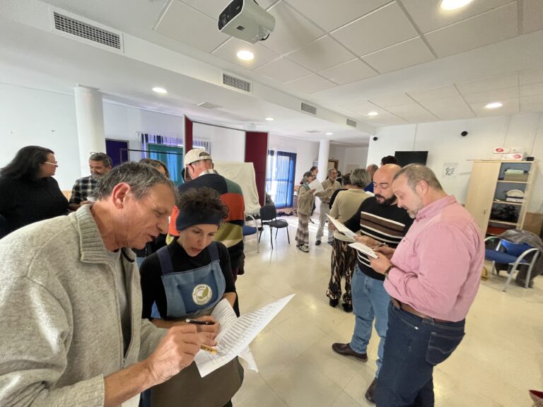 La Unión de Autónomos del Comercio conoce emprendimientos colectivos onubenses